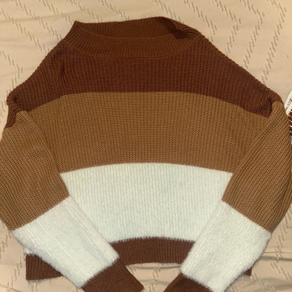 SHEIN Brown and White Cowl Neck Sweater with Colorblock Design